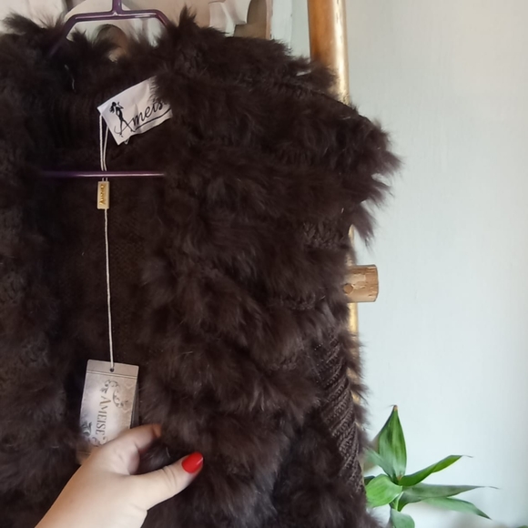 Ameise Faux Fur Knitted Vest NWT - Picture 11 of 17